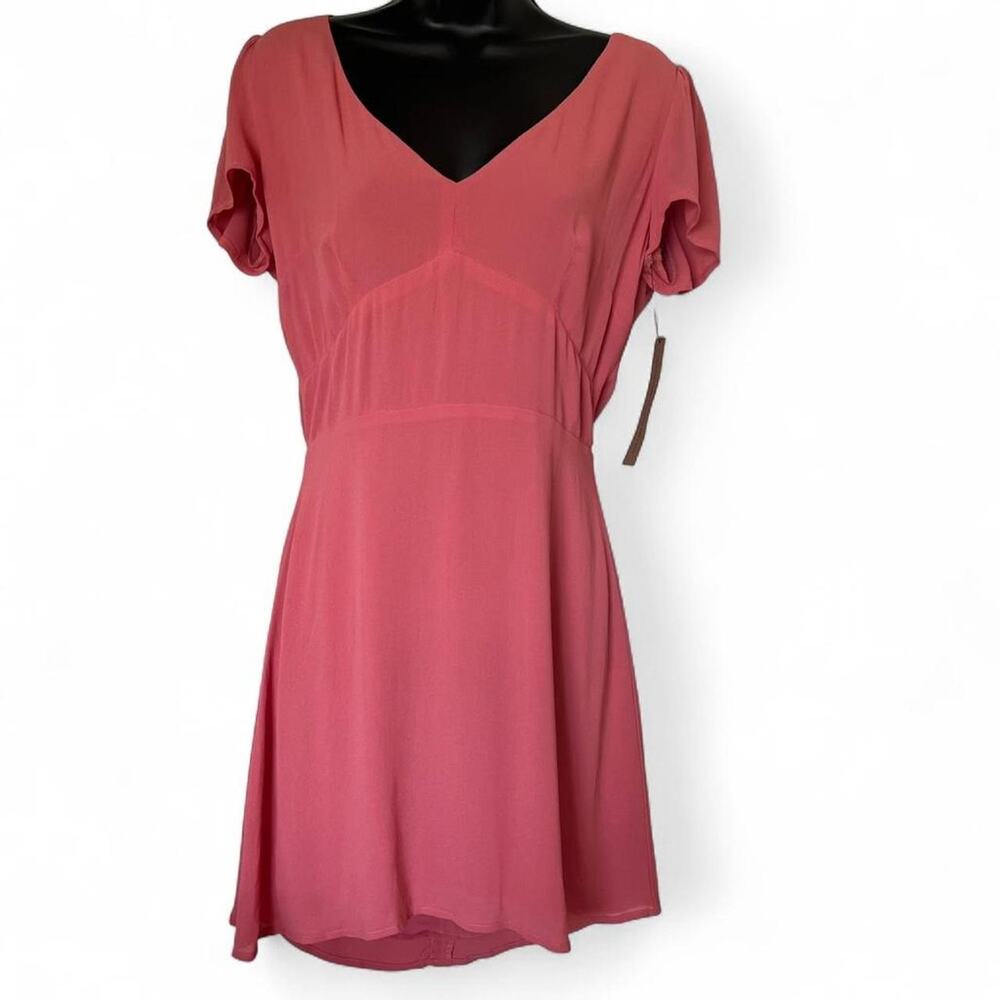 🌸 Reformation Pink Mini Dress Size 10 | Flowy V-Neck Feminine Dress